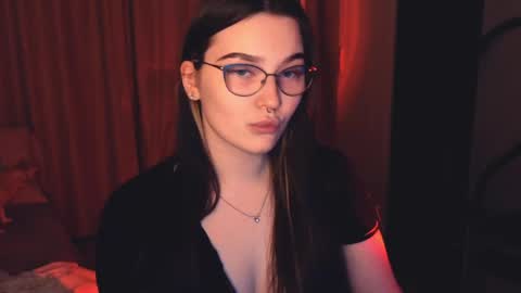 Snapshot of milliedoll chatting on 04/12/26, 08:14 Millie online show from 04/12/26, 08:14