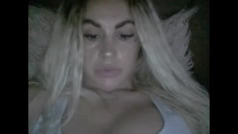 Snapshot of millisa13 chatting on 10/19/25, 09:37 millisa13 online show from 10/19/25, 09:37