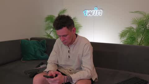 Charlie online show from 01/20/25, 03:07