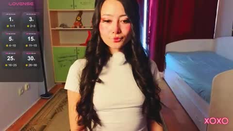 Snapshot of milly__foxy chatting on 03/19/26, 11:14 milly__foxy online show from 03/19/26, 11:14