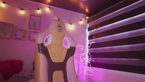 MILLY online show from 12/02/25, 07:20