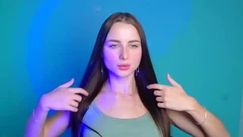 Milly online show from 10/10/25, 06:23