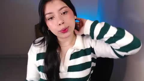 Snapshot of millyx_ chatting on 07/06/26, 11:40 Emily online show from 07/06/26, 11:40