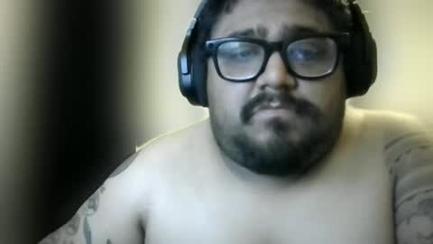 Snapshot of milo69966 chatting on 10/29/25, 09:11 milo69966 online show from 10/29/25, 09:11