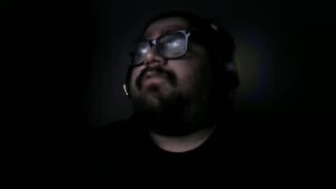 Snapshot of milo69966 chatting on 12/01/25, 07:46 milo69966 online show from 12/01/25, 07:46