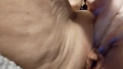 Snapshot of miloanj chatting on 10/18/25, 11:16 miloanj online show from 10/18/25, 11:16