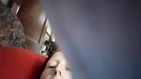 Snapshot of miloanj chatting on 11/29/25, 11:41 miloanj online show from 11/29/25, 11:41