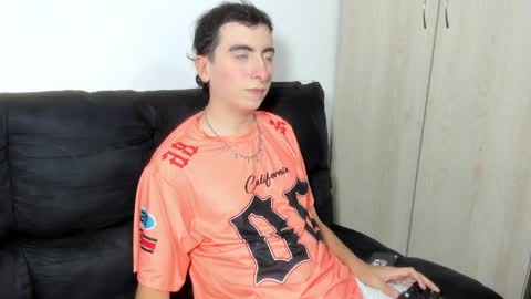 milogm_ online show from 06/03/26, 02:36