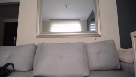 Snapshot of milostructor chatting on 09/19/25, 12:28 miloslove online show from 09/19/25, 12:28