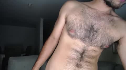 Snapshot of milostructor chatting on 10/01/25, 06:52 miloslove online show from 10/01/25, 06:52