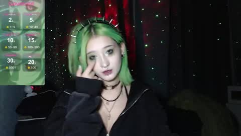 milten_trish online show from 11/01/25, 03:47