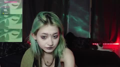 milten_trish online show from 12/01/25, 07:08