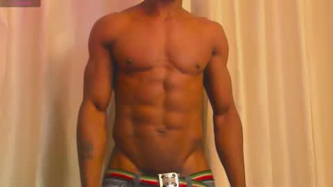 Snapshot of miltonn_jakee chatting on 02/12/25, 04:12 Miltonn online show from 02/12/25, 04:12