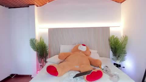 miluu online show from 06/05/26, 03:29