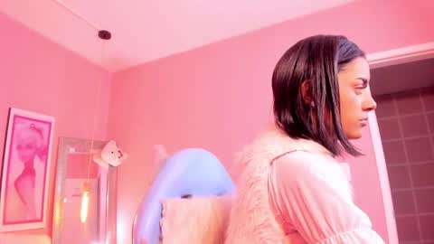 Snapshot of milu_carbajal_x chatting on 03/21/26, 03:44 milu_carbajal_x online show from 03/21/26, 03:44