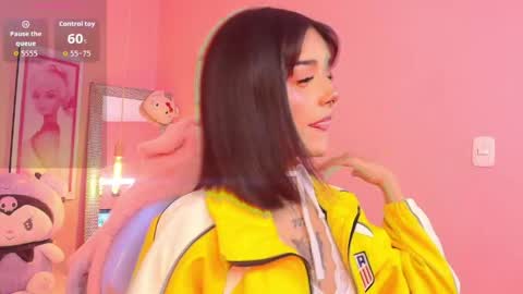 Snapshot of milu_carbajal_x chatting on 04/30/26, 04:08 milu_carbajal_x online show from 04/30/26, 04:08
