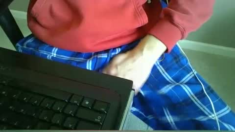 milwaukeebadger24 online show from 12/13/24, 06:49