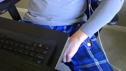 milwaukeebadger24 online show from 01/21/25, 06:34