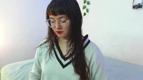 Snapshot of mily_baker chatting on 02/27/25, 09:36 mily_baker online show from 02/27/25, 09:36