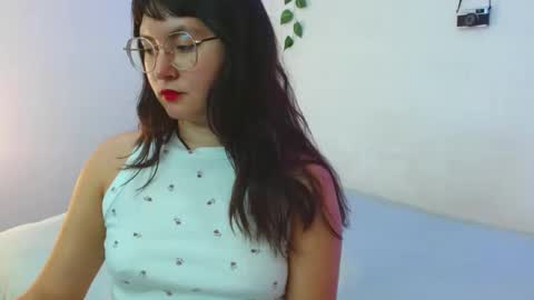 Snapshot of mily_baker chatting on 03/10/25, 07:40 mily_baker online show from 03/10/25, 07:40