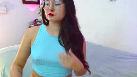 Snapshot of mily_baker chatting on 09/10/25, 06:08 mily_baker online show from 09/10/25, 06:08