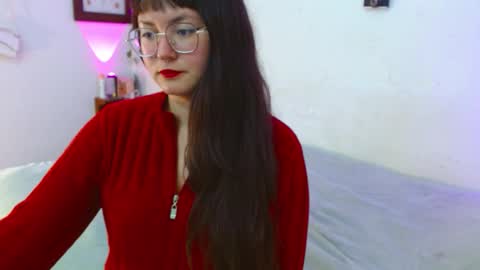 Snapshot of mily_baker chatting on 02/24/26, 01:25 mily_baker online show from 02/24/26, 01:25