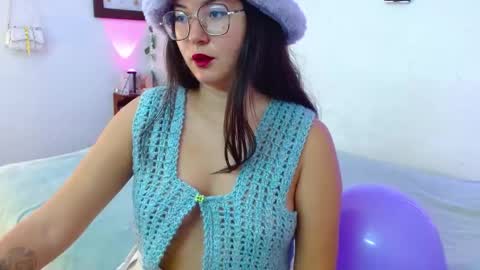 Snapshot of mily_baker chatting on 05/12/26, 06:16 mily_baker online show from 05/12/26, 06:16