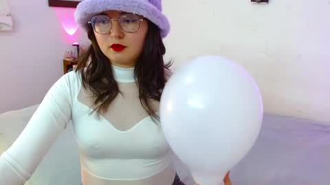 Snapshot of mily_baker chatting on 06/03/26, 06:24 mily_baker online show from 06/03/26, 06:24