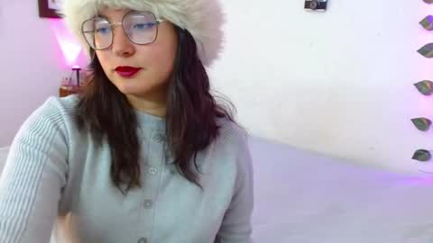 Snapshot of mily_baker chatting on 06/20/26, 11:18 mily_baker online show from 06/20/26, 11:18
