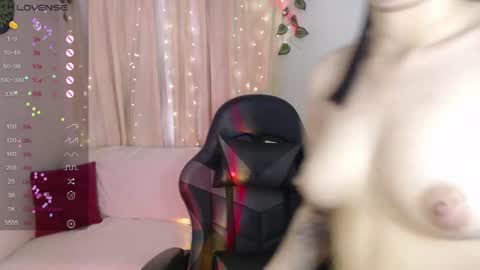 Mily online show from 05/08/26, 10:04