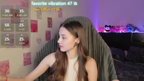 Emily online show from 06/07/26, 06:22