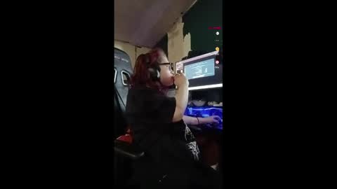 mimi142 online show from 04/26/26, 04:59
