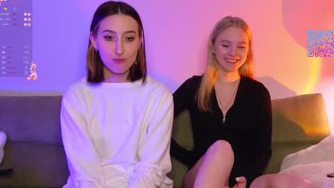 Snapshot of mimipaws chatting on 02/05/26, 08:02 MilaBlack and StacyBlonde Today unboxing Lovens OMG online show from 02/05/26, 08:02