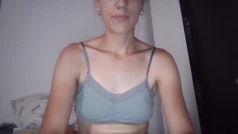 Snapshot of mimy31 chatting on 07/20/26, 10:39 mimy31 online show from 07/20/26, 10:39
