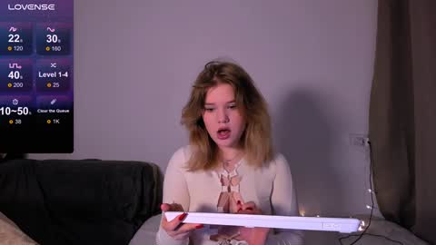 hi Im Mina  online show from 12/20/24, 01:47