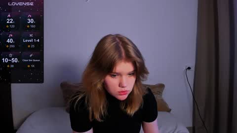 hi Im Mina  online show from 02/04/25, 04:15
