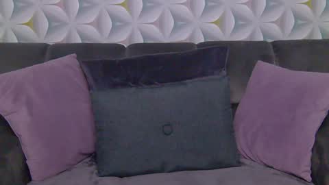 Mina online show from 02/19/26, 09:27