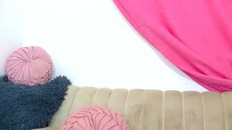 Snapshot of mina_hotty chatting on 05/04/26, 03:30 mina_hotty online show from 05/04/26, 03:30