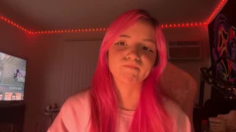 Snapshot of minaisnever chatting on 03/04/26, 07:14 Mina online show from 03/04/26, 07:14