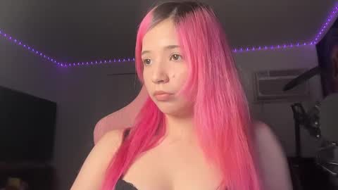 Snapshot of minaisnever chatting on 03/30/26, 03:07 Mina online show from 03/30/26, 03:07