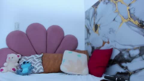 minari_ online show from 02/04/26, 03:40