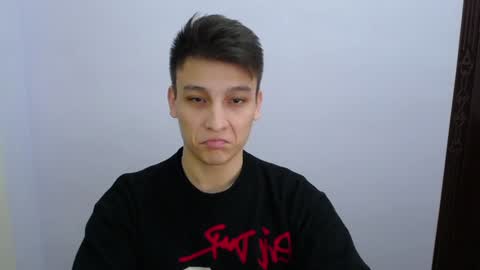 Snapshot of minato_kabuki chatting on 12/25/24, 04:12 MINATO online show from 12/25/24, 04:12