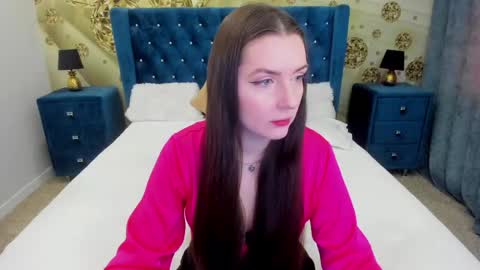 minchelskatrina online show from 05/12/26, 08:44