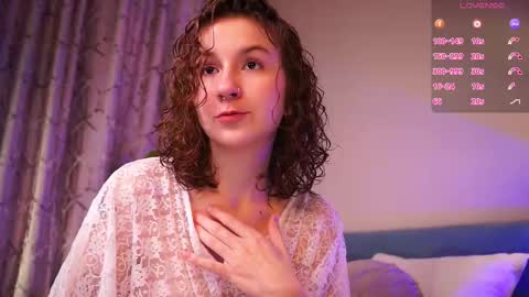 Snapshot of mind__game chatting on 09/11/25, 06:02 Frances  Next streams Thu Fri Sat 8am -  4pm GMT3 online show from 09/11/25, 06:02