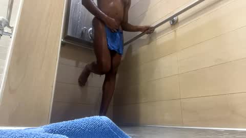 Snapshot of mindsense chatting on 11/22/25, 04:00 mindsense online show from 11/22/25, 04:00