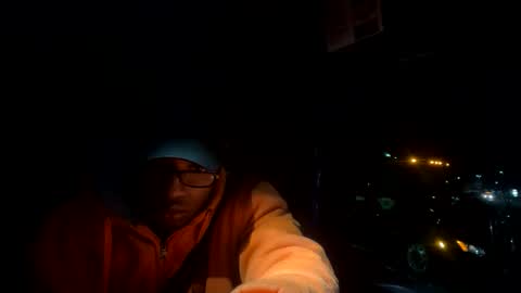 Snapshot of mindsense chatting on 11/23/25, 12:21 mindsense online show from 11/23/25, 12:21