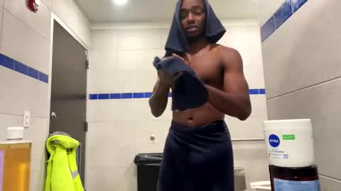 Snapshot of mindsense chatting on 12/15/25, 11:53 mindsense online show from 12/15/25, 11:53