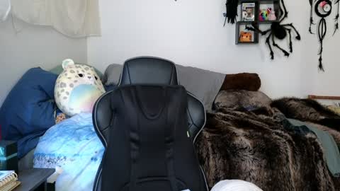 Mindy Mars online show from 01/03/25, 08:22