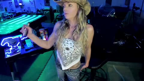 Mindy Mars online show from 01/31/25, 03:44