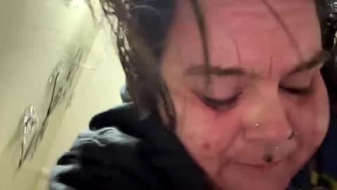 Snapshot of mindyourvib3z chatting on 01/19/26, 02:10 mindyourvib3z online show from 01/19/26, 02:10